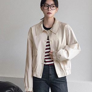 Dongdaemum Women’s Coats & Jackets, a testament to the elegance and quality of wholesale Korean fashion.