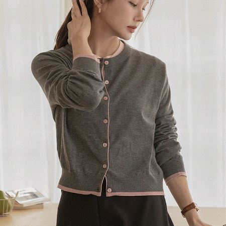 A variety of Dongdaemum Women’s Coats & Jackets, reflecting the sophistication of Korean fashion.