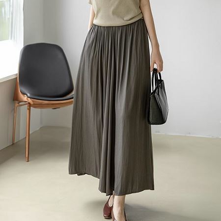 A collection of Dongdaemum Women’s Dresses, encapsulating the charm of Korean fashion.