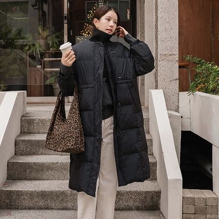 Dongdaemum Women’s Coats & Jackets, a testament to the elegance and quality of wholesale Korean fashion.