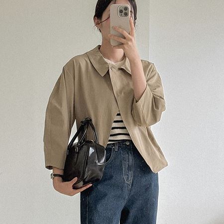 Dongdaemum Women’s Coats & Jackets, a testament to the elegance and quality of wholesale Korean fashion.