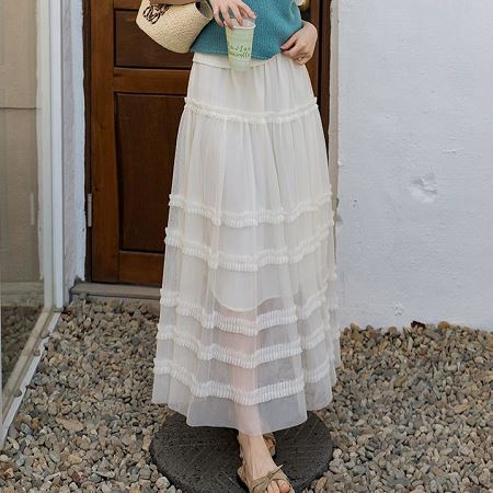 Dongdaemum Women’s Dresses, a testament to the elegance and quality of wholesale Korean fashion.