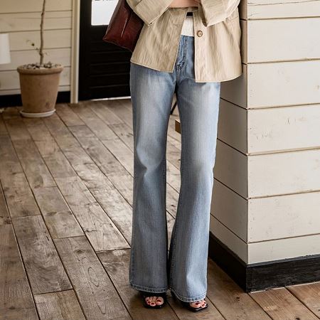 An array of Dongdaemum Women’s Pants, embodying the versatility of Korean fashion.