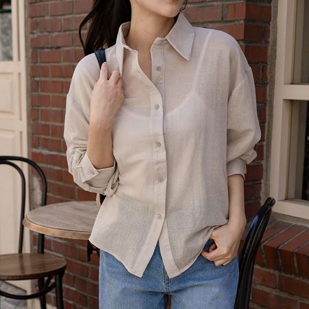 Dongdaemum Women’s Shirts, Tops & T-Shirts, a testament to the elegance and quality of wholesale Korean fashion.