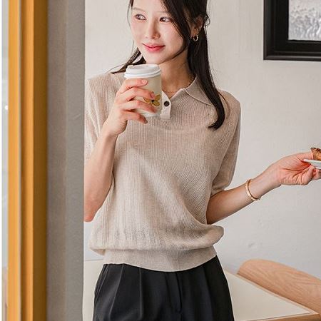 Dongdaemum Women’s Shirts, Tops & T-Shirts, a testament to the elegance and quality of wholesale Korean fashion.