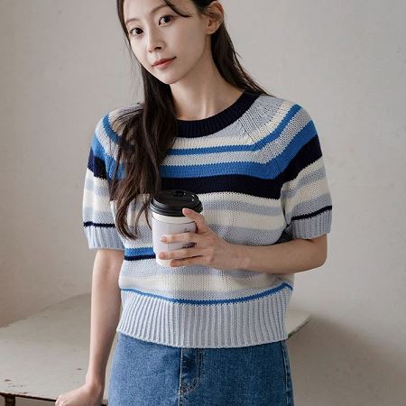 Dongdaemum Women’s Shirts, Tops & T-Shirts, a testament to the elegance and quality of wholesale Korean fashion.