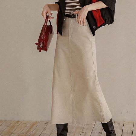 A collection of Dongdaemum Women’s Dresses, encapsulating the charm of Korean fashion.