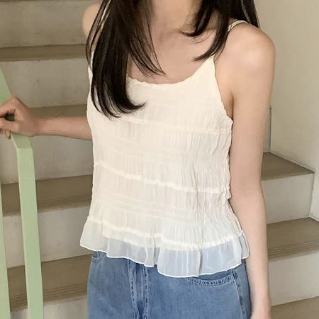Dongdaemum Women’s Shirts, Tops & T-Shirts, a testament to the elegance and quality of wholesale Korean fashion.