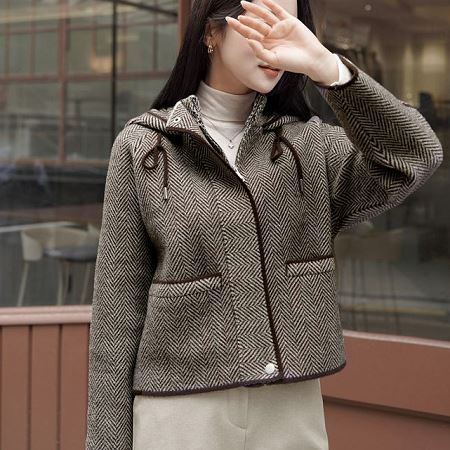 A variety of Dongdaemum Women’s Coats & Jackets, reflecting the sophistication of Korean fashion.