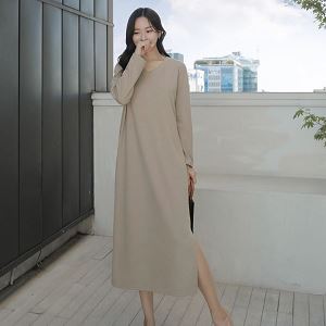 Dongdaemum Women’s Dresses, a testament to the elegance and quality of wholesale Korean fashion.