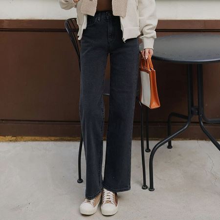 An array of Dongdaemum Women’s Pants, embodying the versatility of Korean fashion.