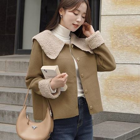 A variety of Dongdaemum Women’s Coats & Jackets, reflecting the sophistication of Korean fashion.