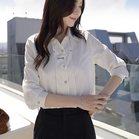 Dongdaemum Women’s Shirts, Tops & T-Shirts, a testament to the elegance and quality of wholesale Korean fashion.