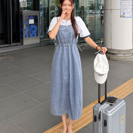 A collection of Dongdaemum Women’s Dresses, encapsulating the charm of Korean fashion.