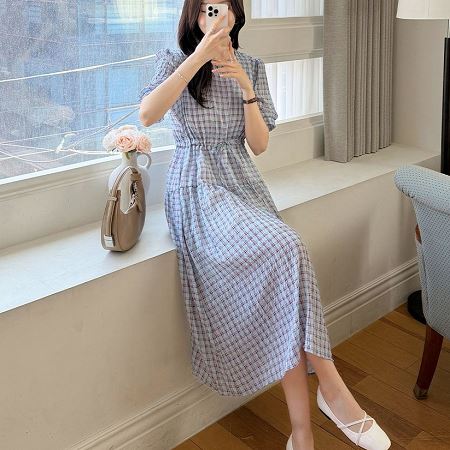 Dongdaemum Women’s Dresses, a testament to the elegance and quality of wholesale Korean fashion.