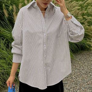 Dongdaemum Women’s Shirts, Tops & T-Shirts, a testament to the elegance and quality of wholesale Korean fashion.