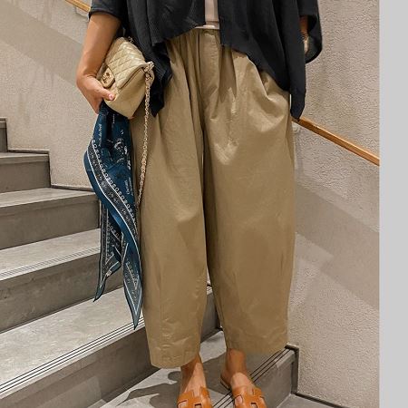 Dongdaemum Women’s Pants, a testament to the elegance and quality of wholesale Korean fashion.