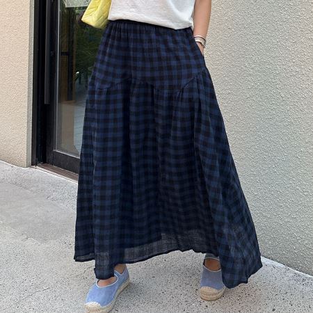 Dongdaemum Women’s Dresses, a testament to the elegance and quality of wholesale Korean fashion.