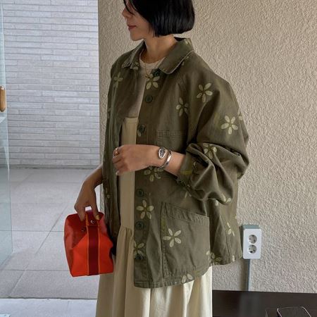 Dongdaemum Women’s Coats & Jackets, a testament to the elegance and quality of wholesale Korean fashion.
