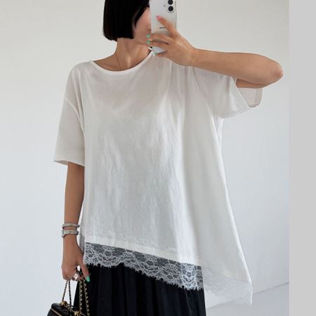 Dongdaemum Women’s Shirts, Tops & T-Shirts, a testament to the elegance and quality of wholesale Korean fashion.