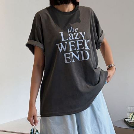 Dongdaemum Women’s Shirts, Tops & T-Shirts, a testament to the elegance and quality of wholesale Korean fashion.