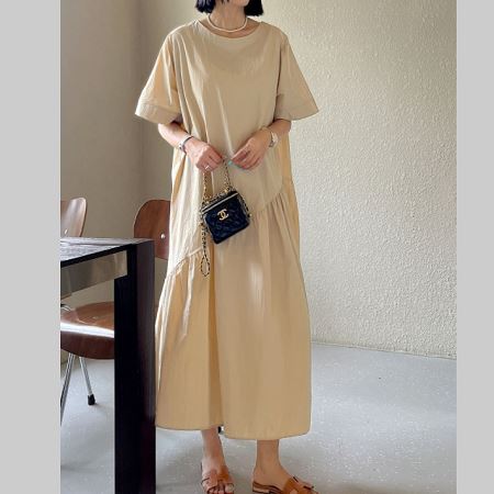 Dongdaemum Women’s Dresses, a testament to the elegance and quality of wholesale Korean fashion.
