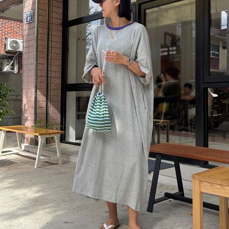 Dongdaemum Women’s Dresses, a testament to the elegance and quality of wholesale Korean fashion.