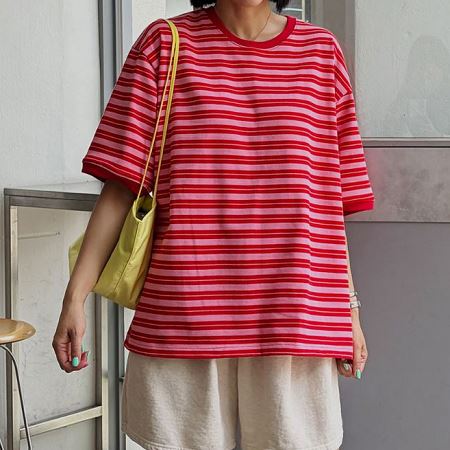 Dongdaemum Women’s Shirts, Tops & T-Shirts, a testament to the elegance and quality of wholesale Korean fashion.