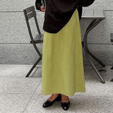 Dongdaemum Women’s Dresses, a testament to the elegance and quality of wholesale Korean fashion.