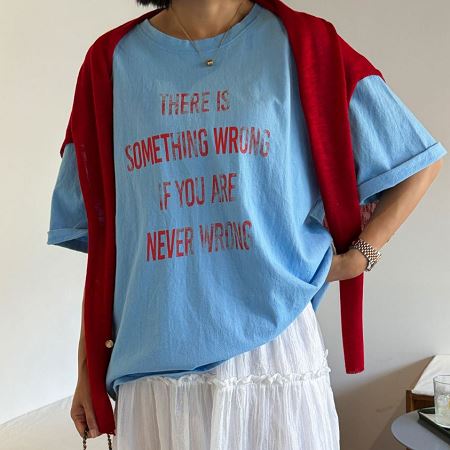 Dongdaemum Women’s Shirts, Tops & T-Shirts, a testament to the elegance and quality of wholesale Korean fashion.