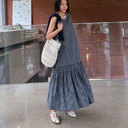 Dongdaemum Women’s Dresses, a testament to the elegance and quality of wholesale Korean fashion.