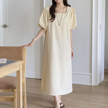 Dongdaemum Women’s Dresses, a testament to the elegance and quality of wholesale Korean fashion.