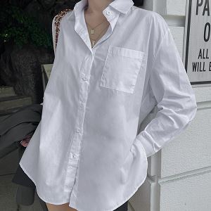 Dongdaemum Women’s Shirts, Tops & T-Shirts, a testament to the elegance and quality of wholesale Korean fashion.