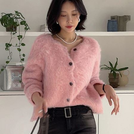 A variety of Dongdaemum Women’s Coats & Jackets, reflecting the sophistication of Korean fashion.