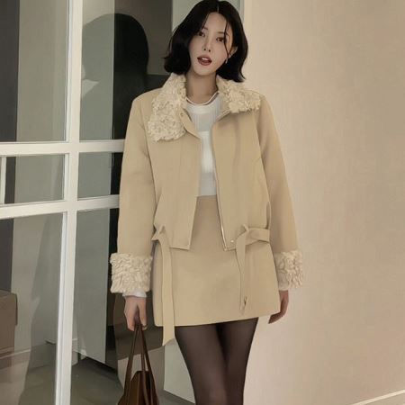 Dongdaemum Women’s One-Pieces, a testament to the elegance and quality of wholesale Korean fashion.