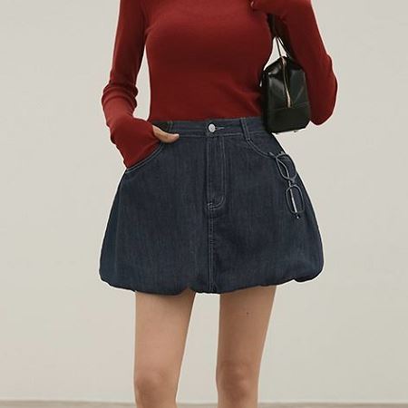 A collection of Dongdaemum Women’s Dresses, encapsulating the charm of Korean fashion.