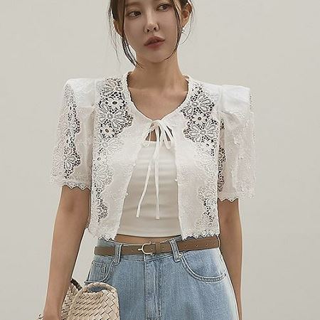 Dongdaemum Women’s Coats & Jackets, a testament to the elegance and quality of wholesale Korean fashion.