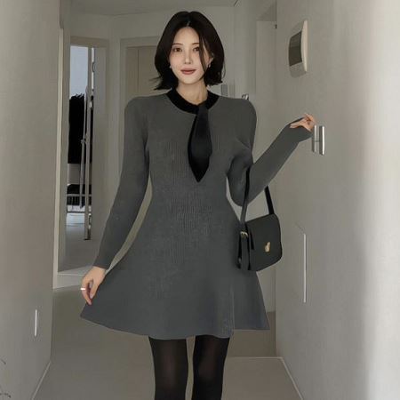 A collection of Dongdaemum Women’s Dresses, encapsulating the charm of Korean fashion.