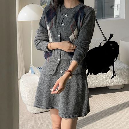 A variety of Dongdaemum Women’s One-Pieces, representing the allure of Korean fashion.