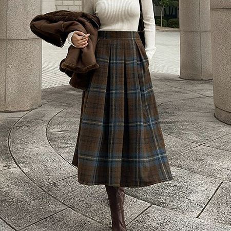 A collection of Dongdaemum Women’s Dresses, encapsulating the charm of Korean fashion.