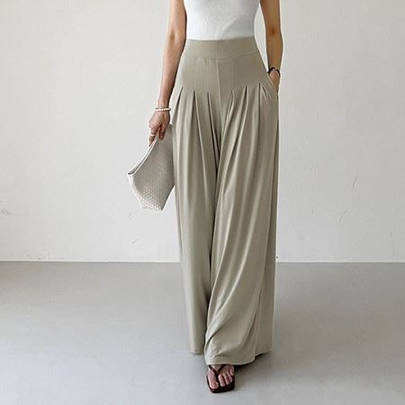 An array of Dongdaemum Women’s Pants, embodying the versatility of Korean fashion.