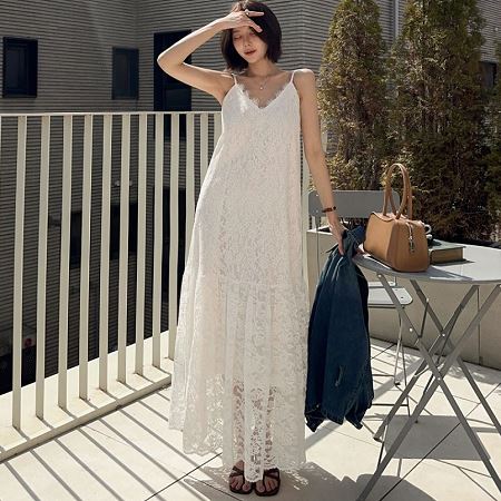 Dongdaemum Women’s Dresses, a testament to the elegance and quality of wholesale Korean fashion.