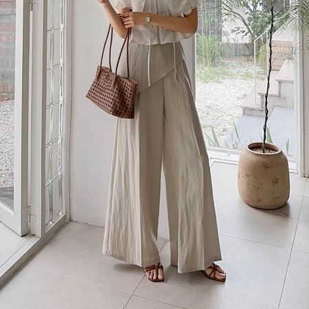 An array of Dongdaemum Women’s Pants, embodying the versatility of Korean fashion.