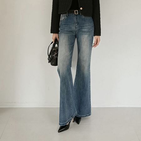 An array of Dongdaemum Women’s Pants, embodying the versatility of Korean fashion.