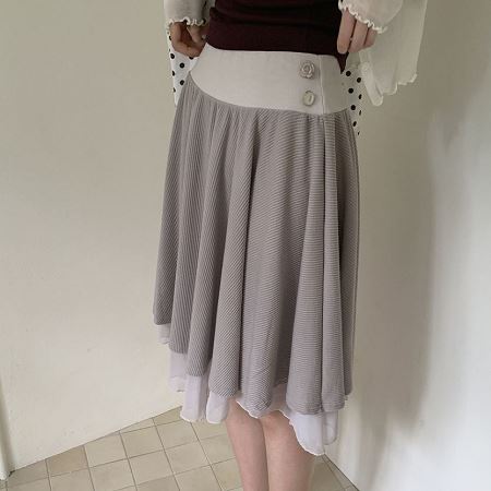 Dongdaemum Women’s Dresses, a testament to the elegance and quality of wholesale Korean fashion.