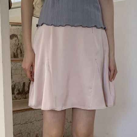 Dongdaemum Women’s Dresses, a testament to the elegance and quality of wholesale Korean fashion.