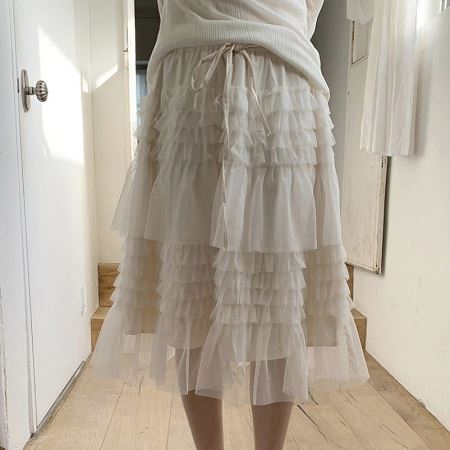 Dongdaemum Women’s Dresses, a testament to the elegance and quality of wholesale Korean fashion.
