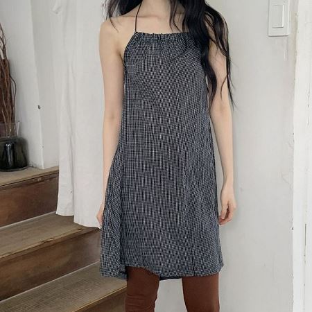 Dongdaemum Women’s Dresses, a testament to the elegance and quality of wholesale Korean fashion.