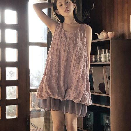 Dongdaemum Women’s Dresses, a testament to the elegance and quality of wholesale Korean fashion.