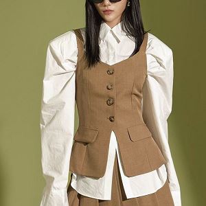 Dongdaemum Women’s Coats & Jackets, a testament to the elegance and quality of wholesale Korean fashion.